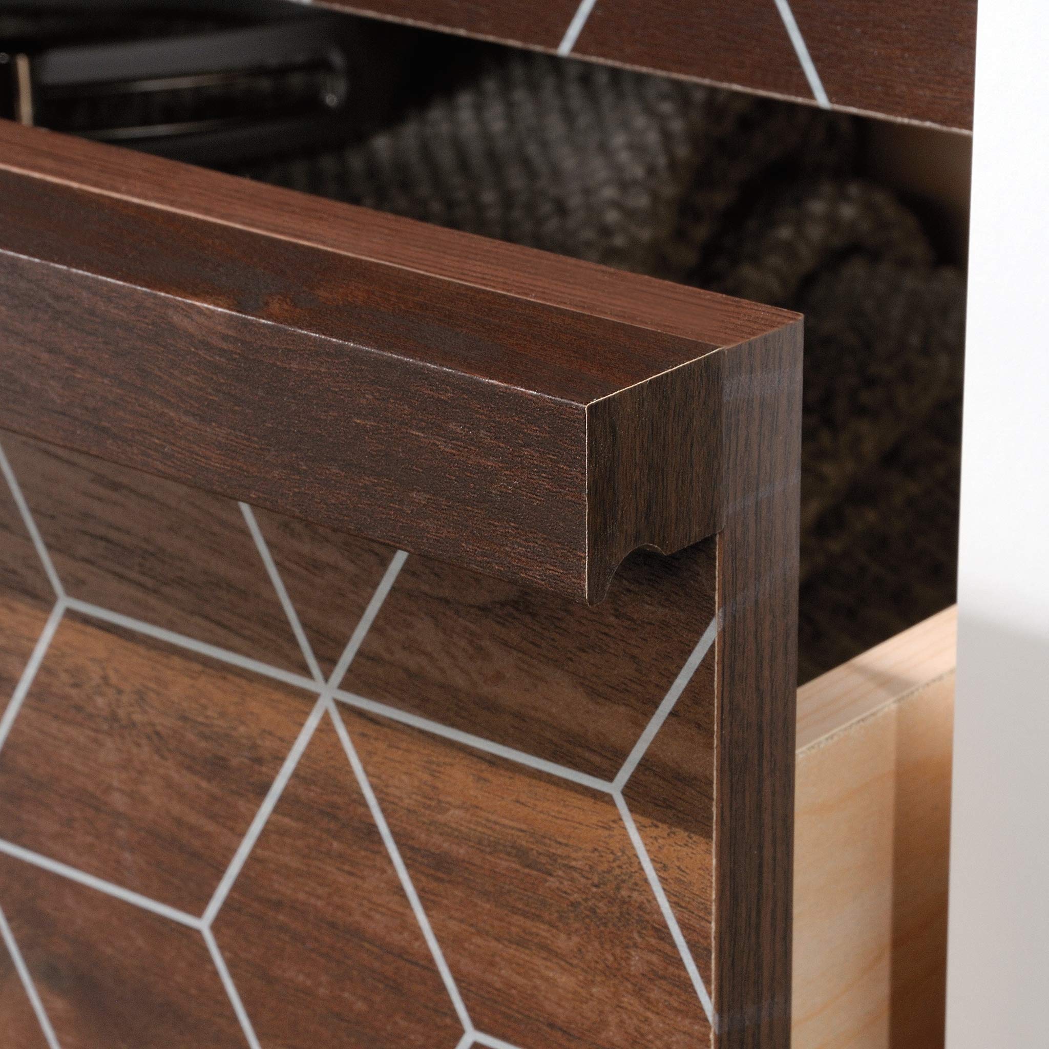 Sauder Harvey Park Dresser, L: 31.102" x W: 17.48 H:46.811", Soft White Finish - Image 4