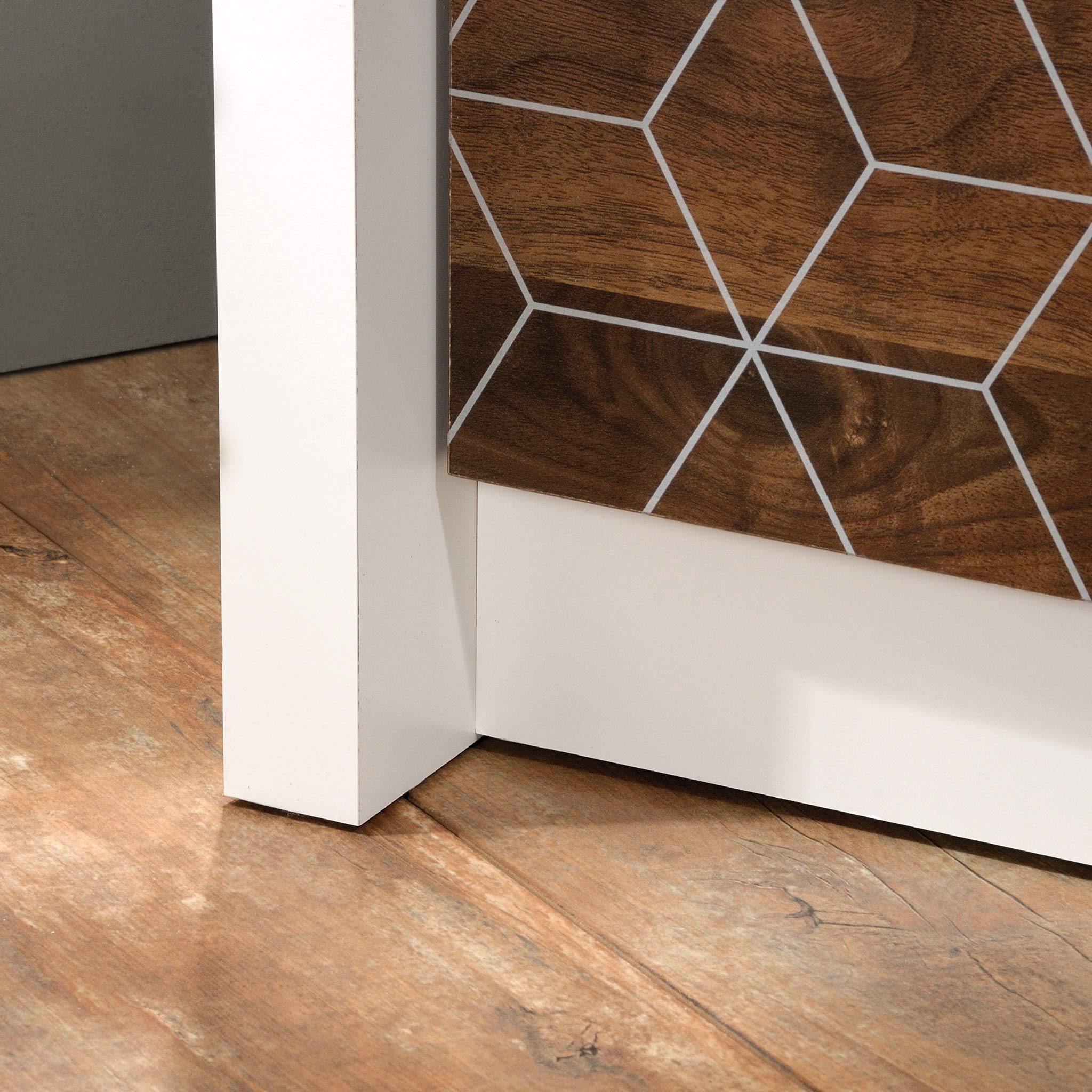 Sauder Harvey Park Dresser, L: 31.102" x W: 17.48 H:46.811", Soft White Finish - Image 8